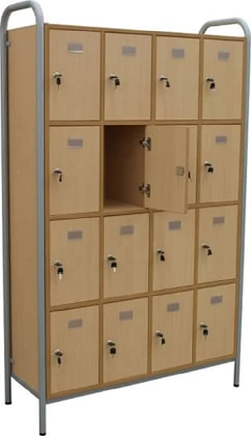 Školní skříň v rámu se šestnácti boxy
